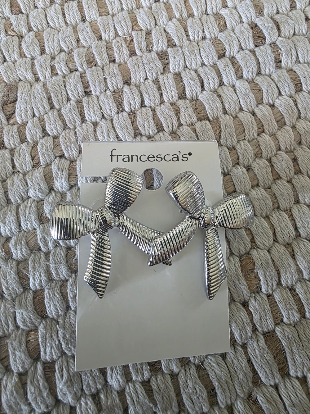 Francesca's Silver Ribbed Bow Earrings